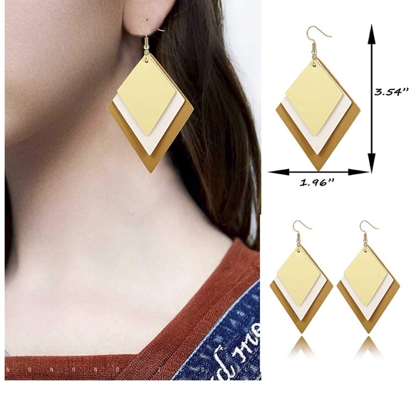 ‼️BOGO FREE Leather Leaf Drop Earrings Gold Layer - Picture 7 of 7